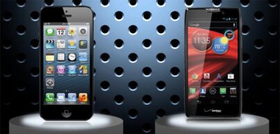 The iPhone 5 vs Motorola DROID RAZR MAXX